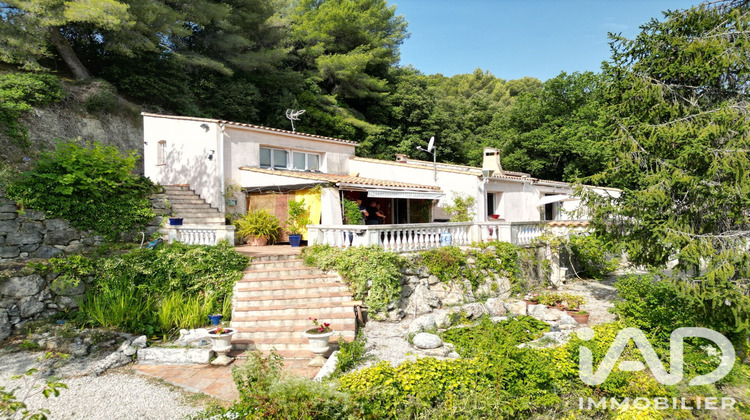 Ma-Cabane - Vente Maison Saint-Laurent-du-Var, 199 m²