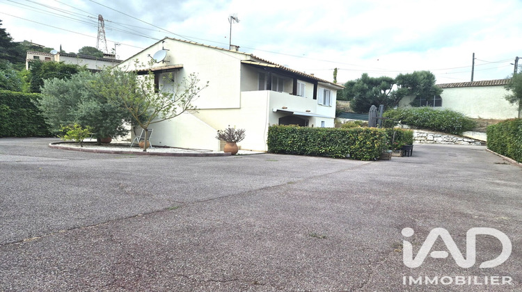 Ma-Cabane - Vente Maison Saint-Laurent-du-Var, 157 m²