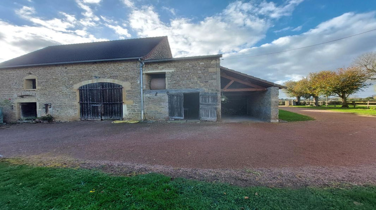 Ma-Cabane - Vente Maison SAINT LAURENT EN BRIONNAIS, 143 m²