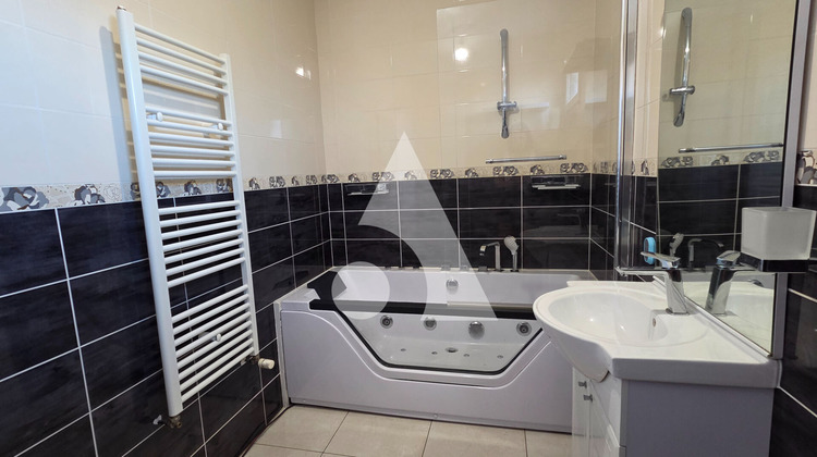 Ma-Cabane - Vente Maison SAINT-LAURENT-EN-GRANDVAUX, 109 m²