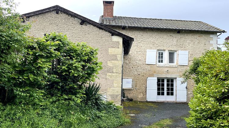 Ma-Cabane - Vente Maison SAINT-LAURENT-SUR-MANOIRE, 164 m²