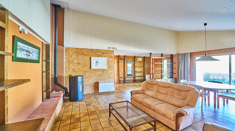 Ma-Cabane - Vente Maison SAINT LAURENT SUR SEVRE, 109 m²