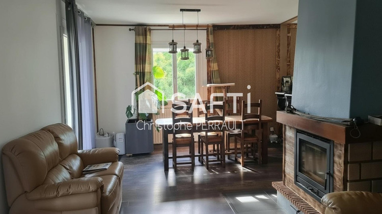 Ma-Cabane - Vente Maison Saint-Laurent-sur-Sevre, 123 m²