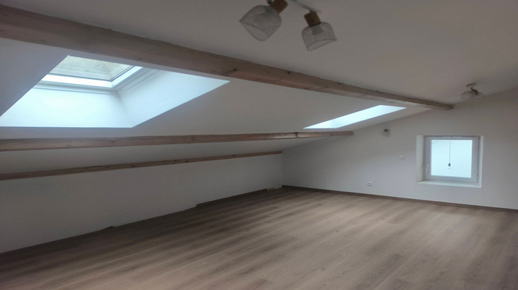 Ma-Cabane - Vente Maison SAINT-LAURS, 215 m²