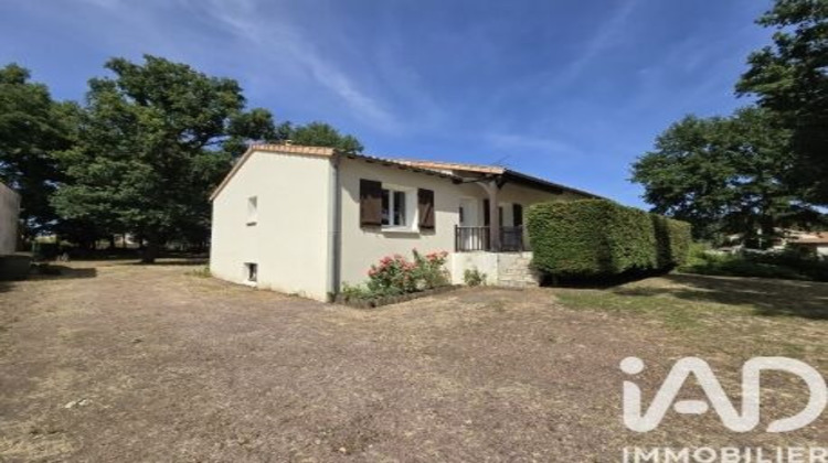 Ma-Cabane - Vente Maison Saint-Léger-de-Montbrun, 96 m²
