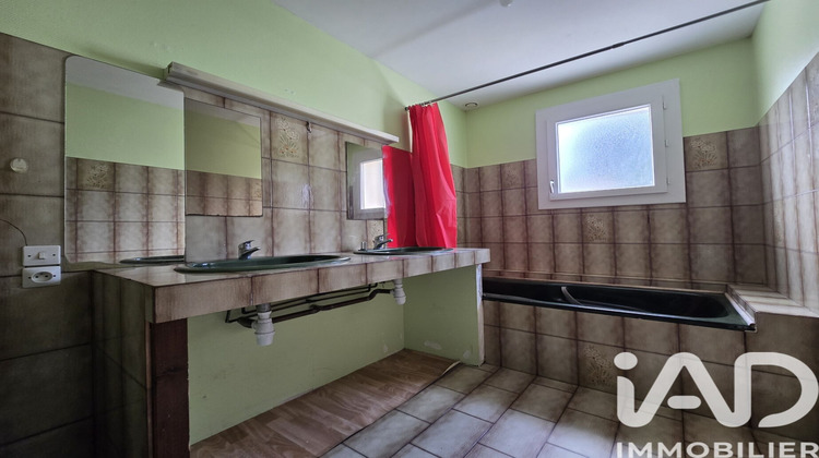 Ma-Cabane - Vente Maison Saint-Léger-de-Montbrun, 96 m²