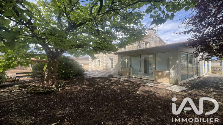 Ma-Cabane - Vente Maison Saint-Léger-de-Montbrun, 170 m²