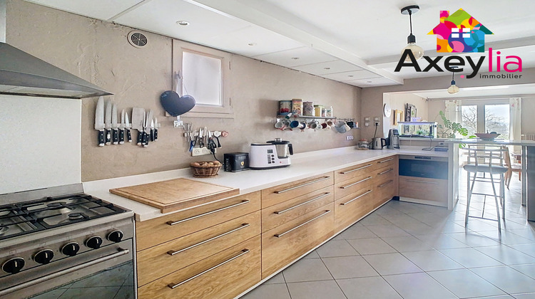 Ma-Cabane - Vente Maison Saint-Léger-sur-Roanne, 303 m²