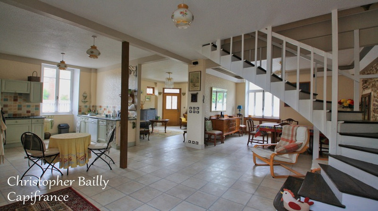 Ma-Cabane - Vente Maison SAINT LEON, 194 m²