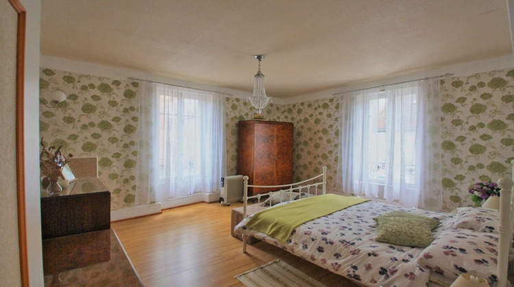 Ma-Cabane - Vente Maison SAINT LEON, 194 m²