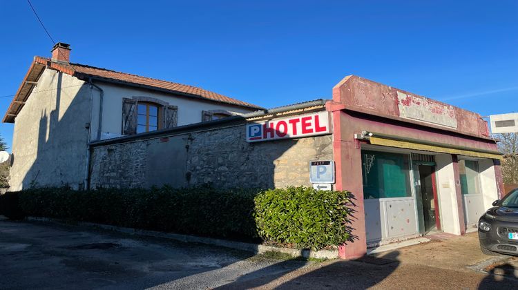 Ma-Cabane - Vente Maison SAINT-LEONARD-DE-NOBLAT, 100 m²