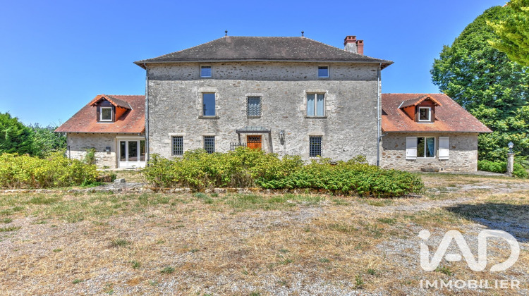Ma-Cabane - Vente Maison Saint-Léonard-de-Noblat, 380 m²