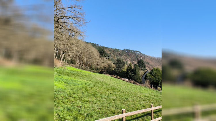 Ma-Cabane - Vente Maison SAINT LEONARD DES BOIS, 80 m²