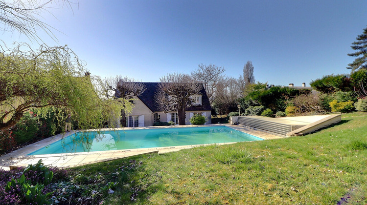 Ma-Cabane - Vente Maison SAINT-LEU-LA-FORET, 254 m²