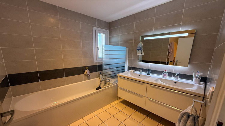 Ma-Cabane - Vente Maison Saint-Loubes, 162 m²