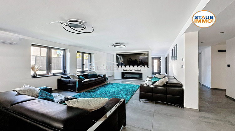 Ma-Cabane - Vente Maison Saint-Louis, 200 m²