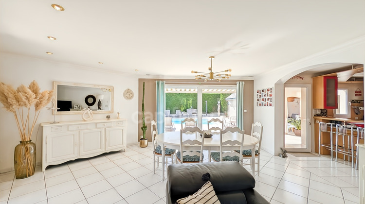 Ma-Cabane - Vente Maison SAINT LOUP DE VARENNES, 198 m²