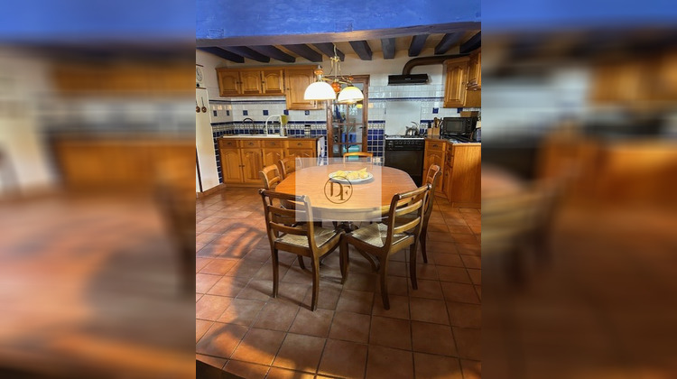 Ma-Cabane - Vente Maison Saint-Loup-des-Vignes, 195 m²