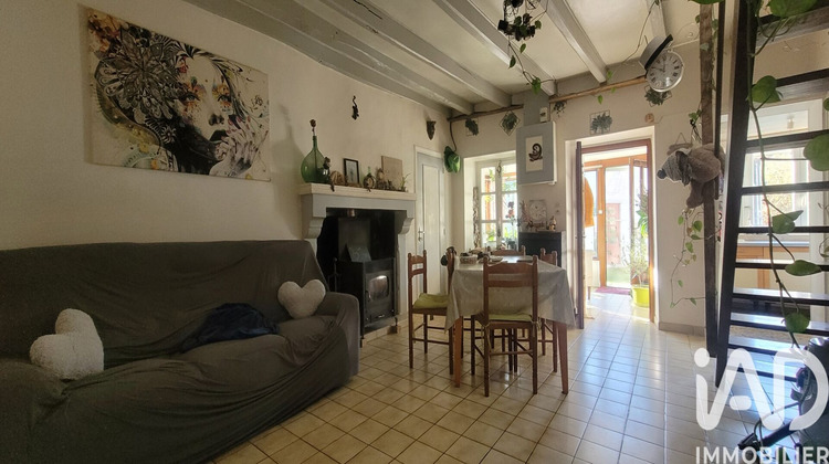 Ma-Cabane - Vente Maison Saint-Loup-Lamairé, 103 m²