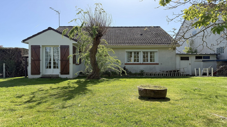 Ma-Cabane - Vente Maison Saint-Lubin-des-Joncherets, 83 m²