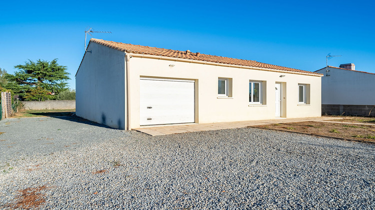 Ma-Cabane - Vente Maison SAINT-LUMINE-DE-COUTAIS, 87 m²