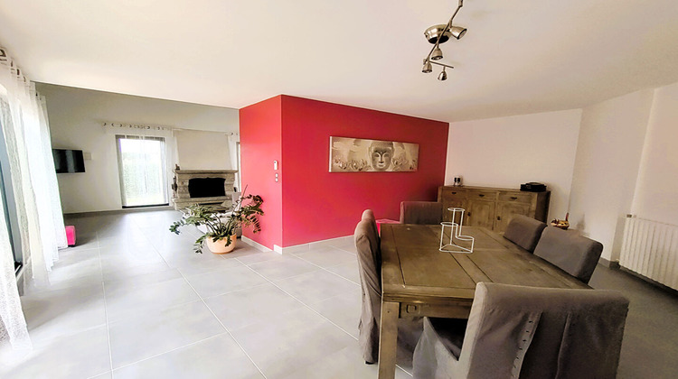 Ma-Cabane - Vente Maison SAINT-LYPHARD, 211 m²