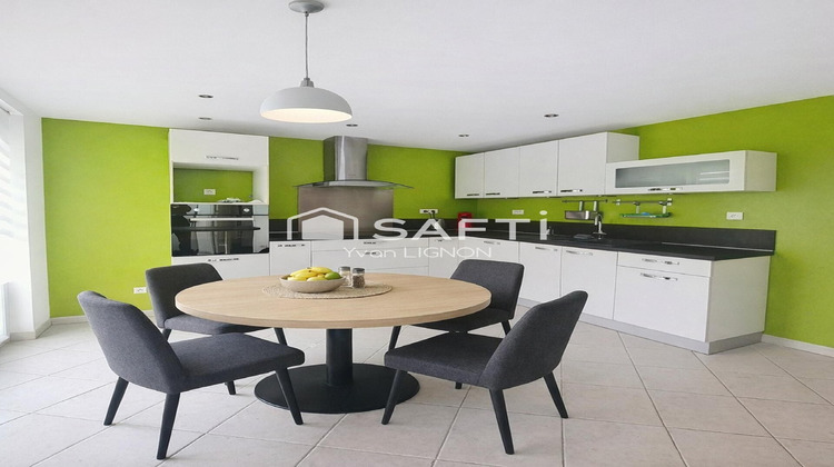 Ma-Cabane - Vente Maison Saint-Lyphard, 98 m²