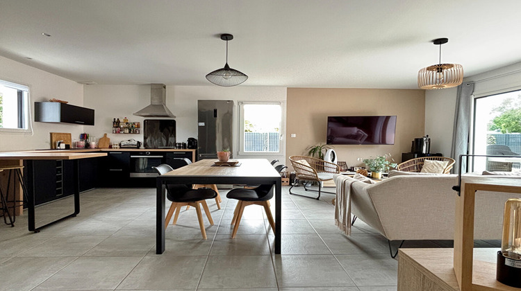 Ma-Cabane - Vente Maison SAINT-LYPHARD, 110 m²