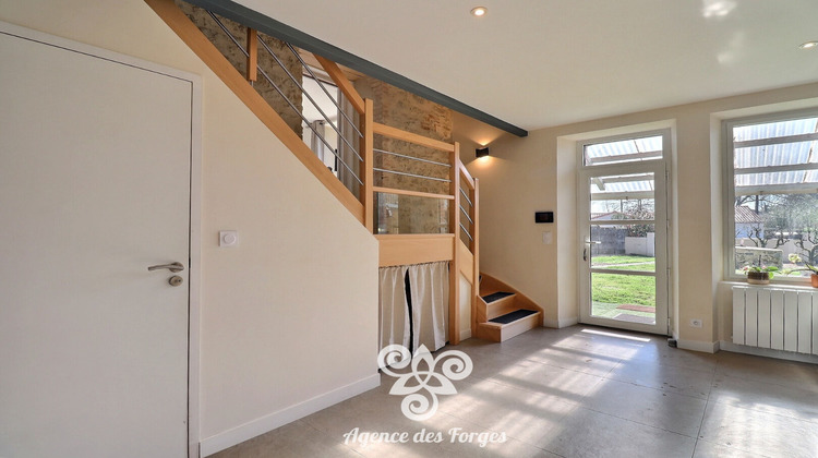 Ma-Cabane - Vente Maison SAINT-MACAIRE-EN-MAUGES, 90 m²