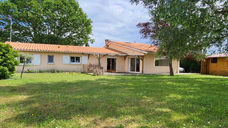 Ma-Cabane - Vente Maison Saint-Magne, 130 m²