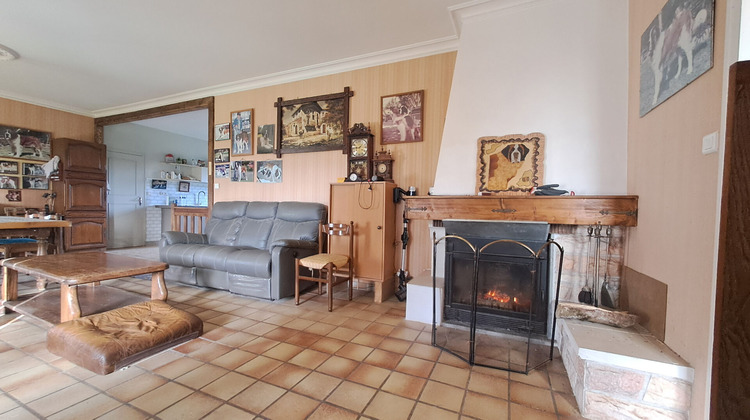 Ma-Cabane - Vente Maison SAINT-MAIXENT-DE-BEUGNE, 105 m²