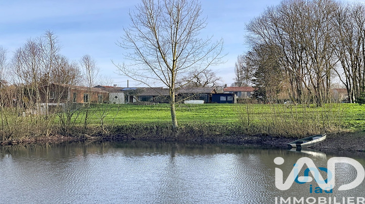 Ma-Cabane - Vente Maison Saint-Maixent-de-Beugné, 179 m²
