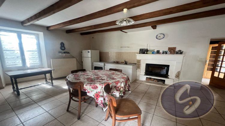 Ma-Cabane - Vente Maison Saint-Maixent-l'École, 110 m²