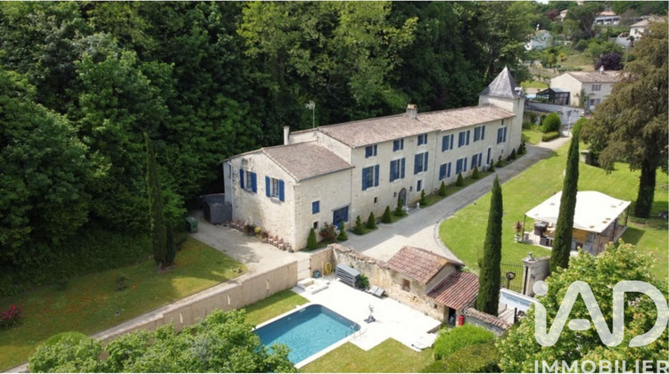 Ma-Cabane - Vente Maison Saint-Maixent-l'École, 370 m²