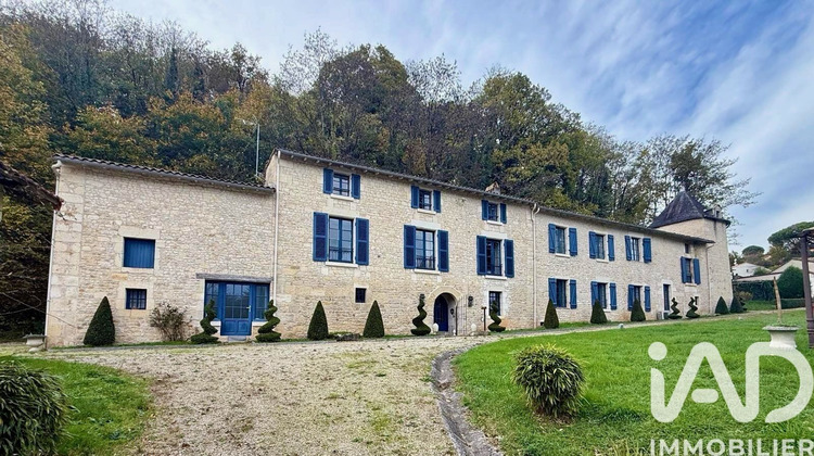 Ma-Cabane - Vente Maison Saint-Maixent-l'École, 370 m²