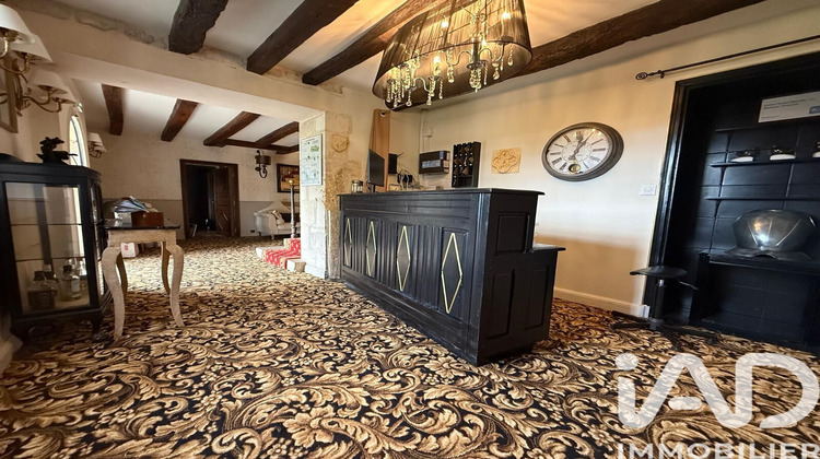Ma-Cabane - Vente Maison Saint-Maixent-l'École, 370 m²