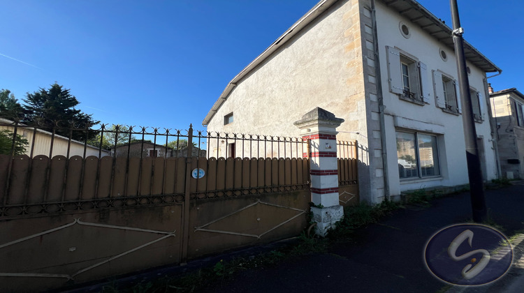 Ma-Cabane - Vente Maison Saint-Maixent-l'École, 197 m²