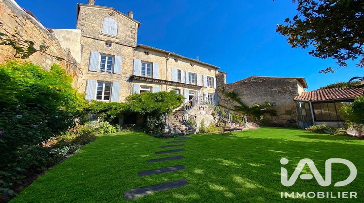 Ma-Cabane - Vente Maison Saint-Maixent-l'École, 445 m²