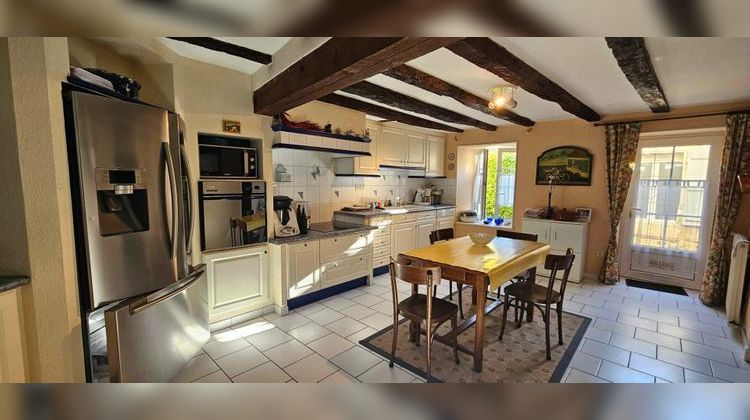 Ma-Cabane - Vente Maison SAINT-MAIXENT-L'ECOLE, 320 m²