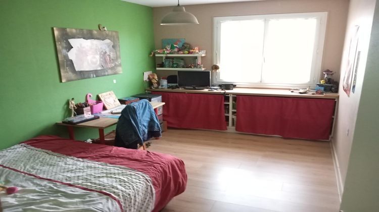 Ma-Cabane - Vente Maison Saint-Maixent-l'Ecole, 130 m²