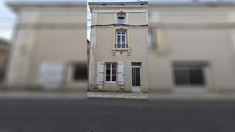 Ma-Cabane - Vente Maison SAINT-MAIXENT-L'ECOLE, 104 m²