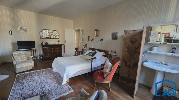 Ma-Cabane - Vente Maison SAINT-MAIXENT-L'ECOLE, 312 m²