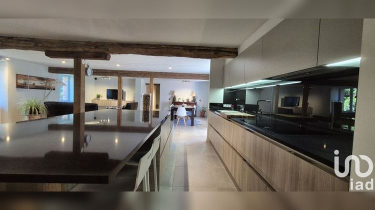 Ma-Cabane - Vente Maison Saint-Mamet-la-Salvetat, 310 m²