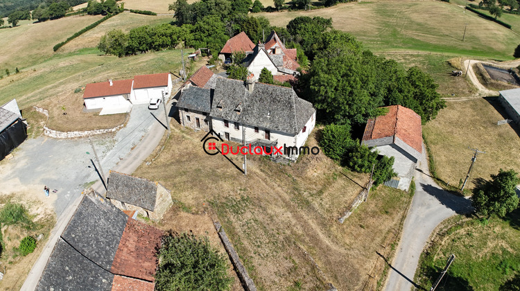 Ma-Cabane - Vente Maison Saint-Mamet-la-Salvetat, 130 m²