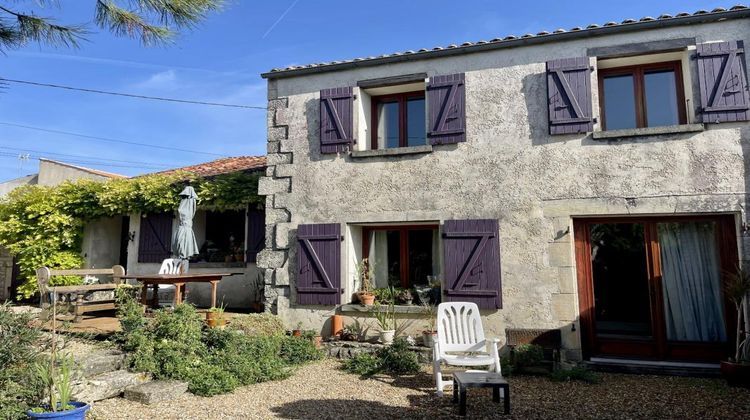 Ma-Cabane - Vente Maison SAINT MANDE SUR BREDOIRE, 190 m²