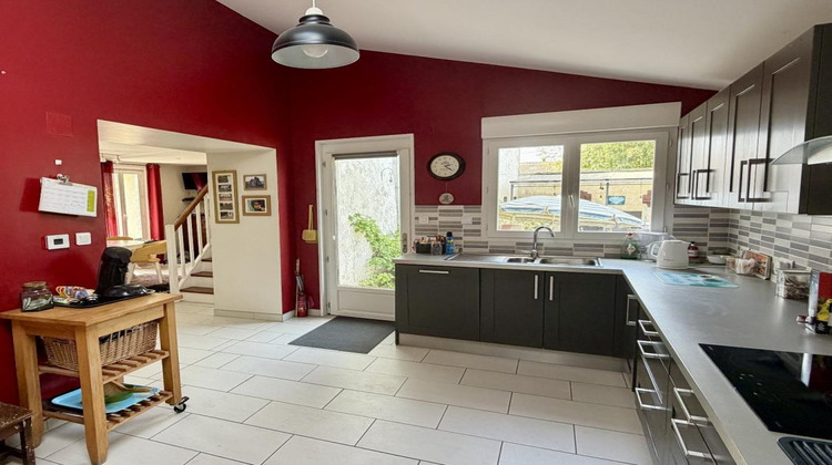 Ma-Cabane - Vente Maison SAINT MANDE SUR BREDOIRE, 185 m²