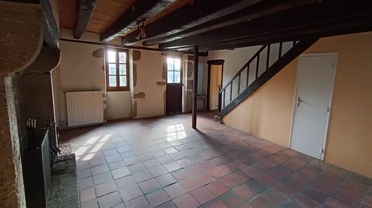 Ma-Cabane - Vente Maison SAINT-MARC-A-FRONGIER, 147 m²