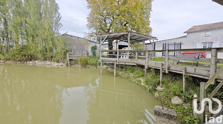 Ma-Cabane - Vente Maison Saint Marc la Lande, 217 m²