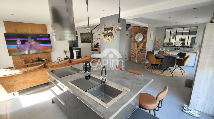 Ma-Cabane - Vente Maison SAINT-MARC-LE-BLANC, 127 m²