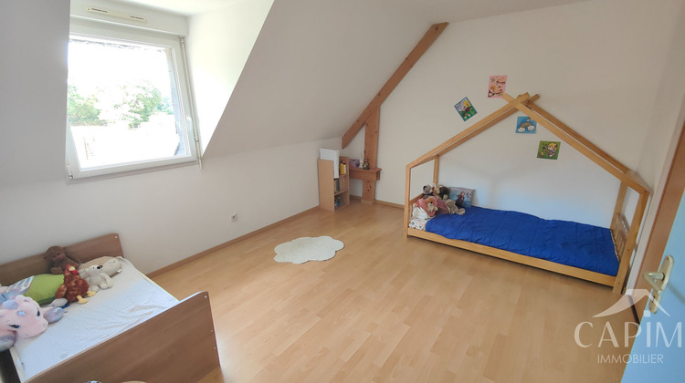 Ma-Cabane - Vente Maison SAINT-MARC-LE-BLANC, 185 m²
